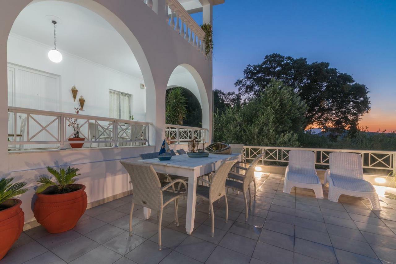 Amalia Country House Áno Yerakaríon Dış mekan fotoğraf
